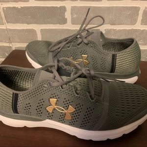 Under Armor Men’s Shoes Size 12